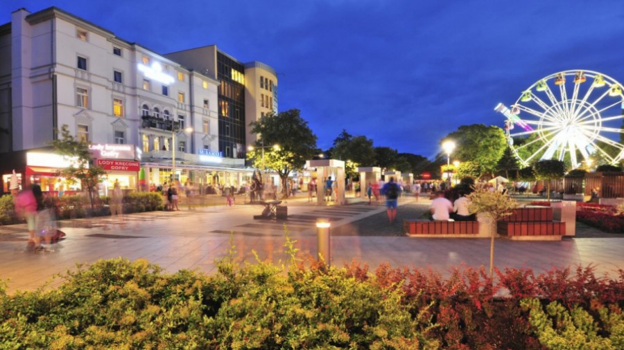 Nakvynė viešbutyje-aurora prie jūros 02