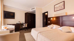 Nakvynė viešbutyje-aurora prie jūros 04