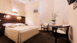 Nakvynė viešbutyje-aurora prie jūros 05